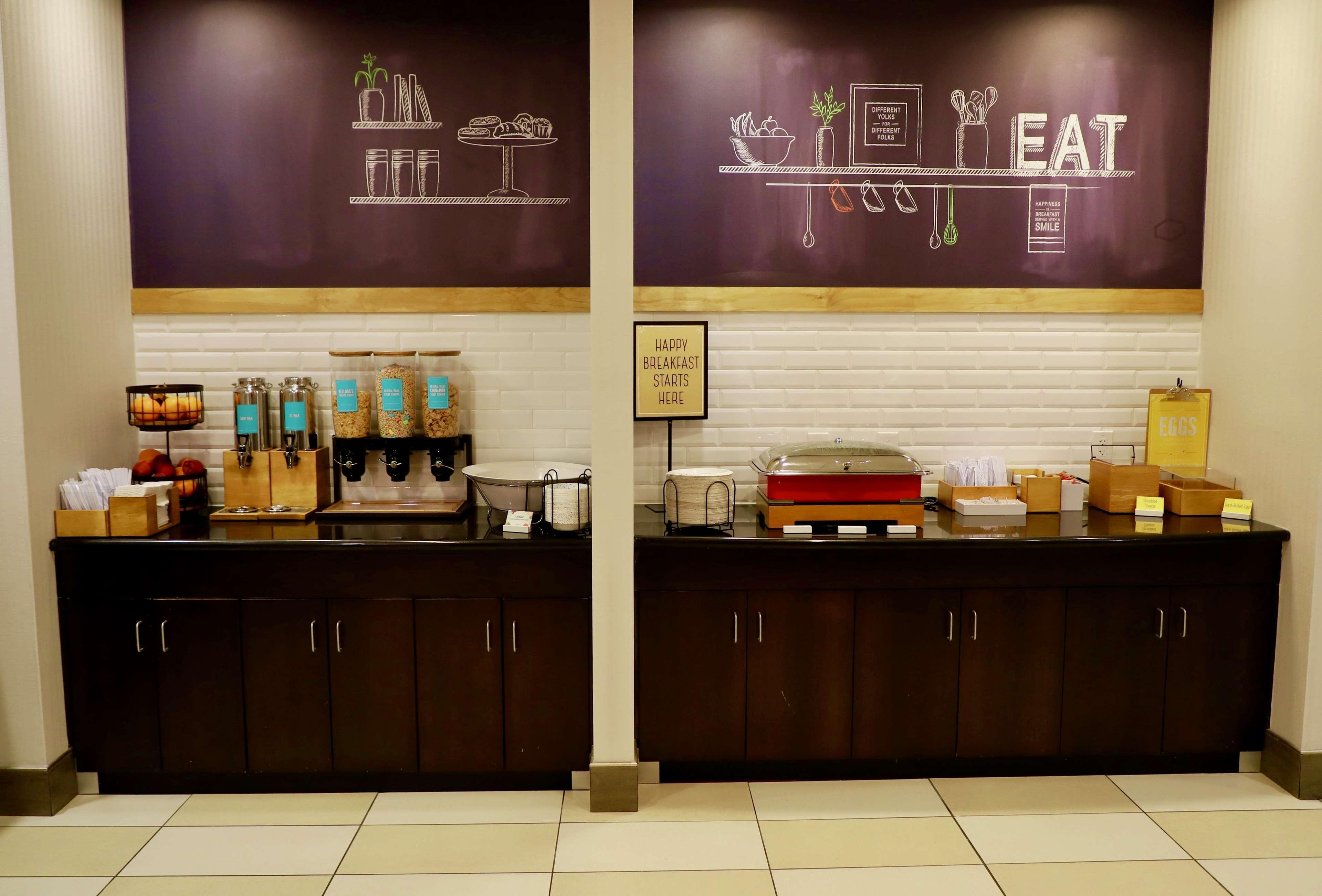 Warrington Hampton Inn Doylestown מראה חיצוני תמונה