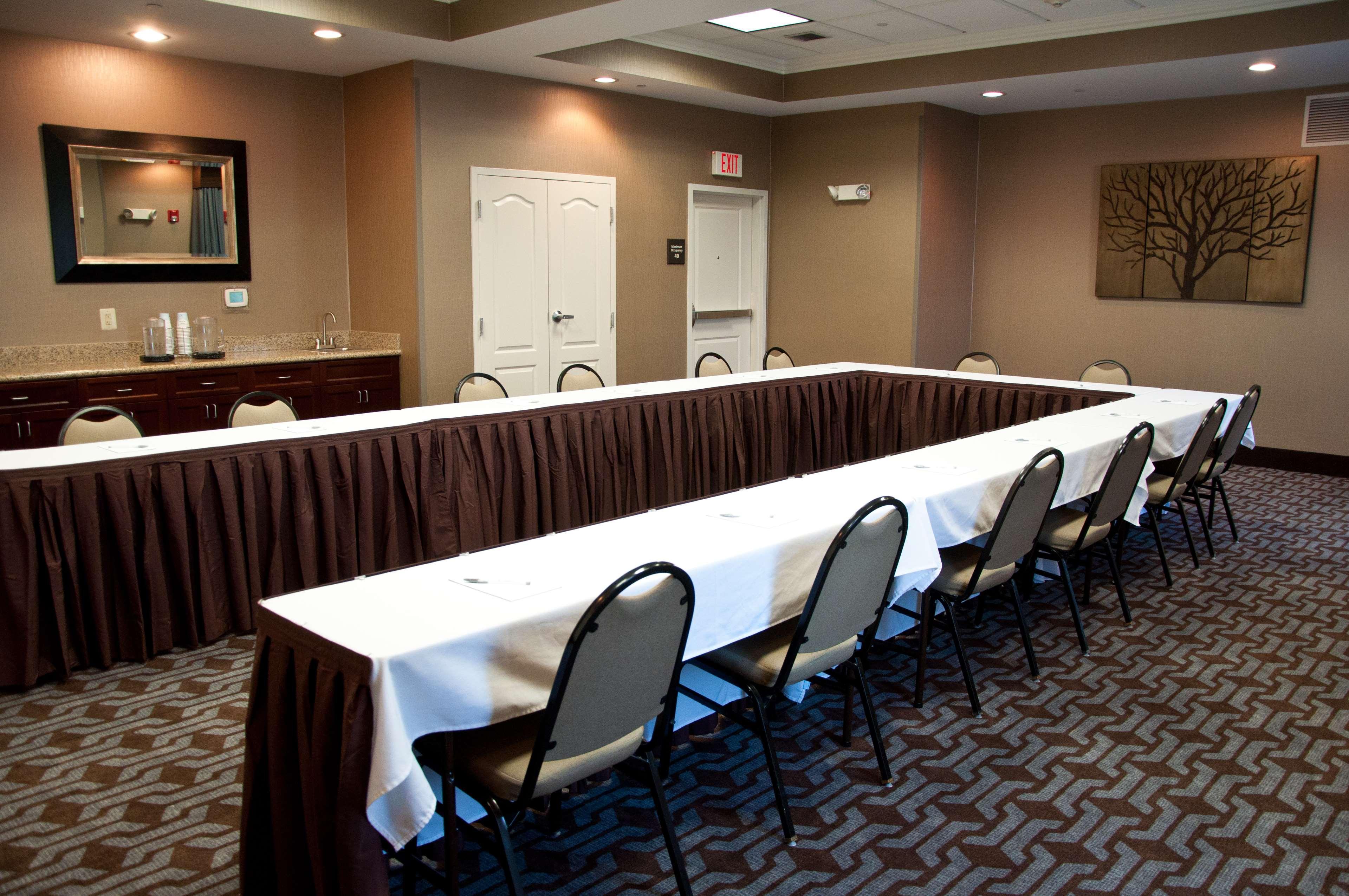 Warrington Hampton Inn Doylestown מראה חיצוני תמונה