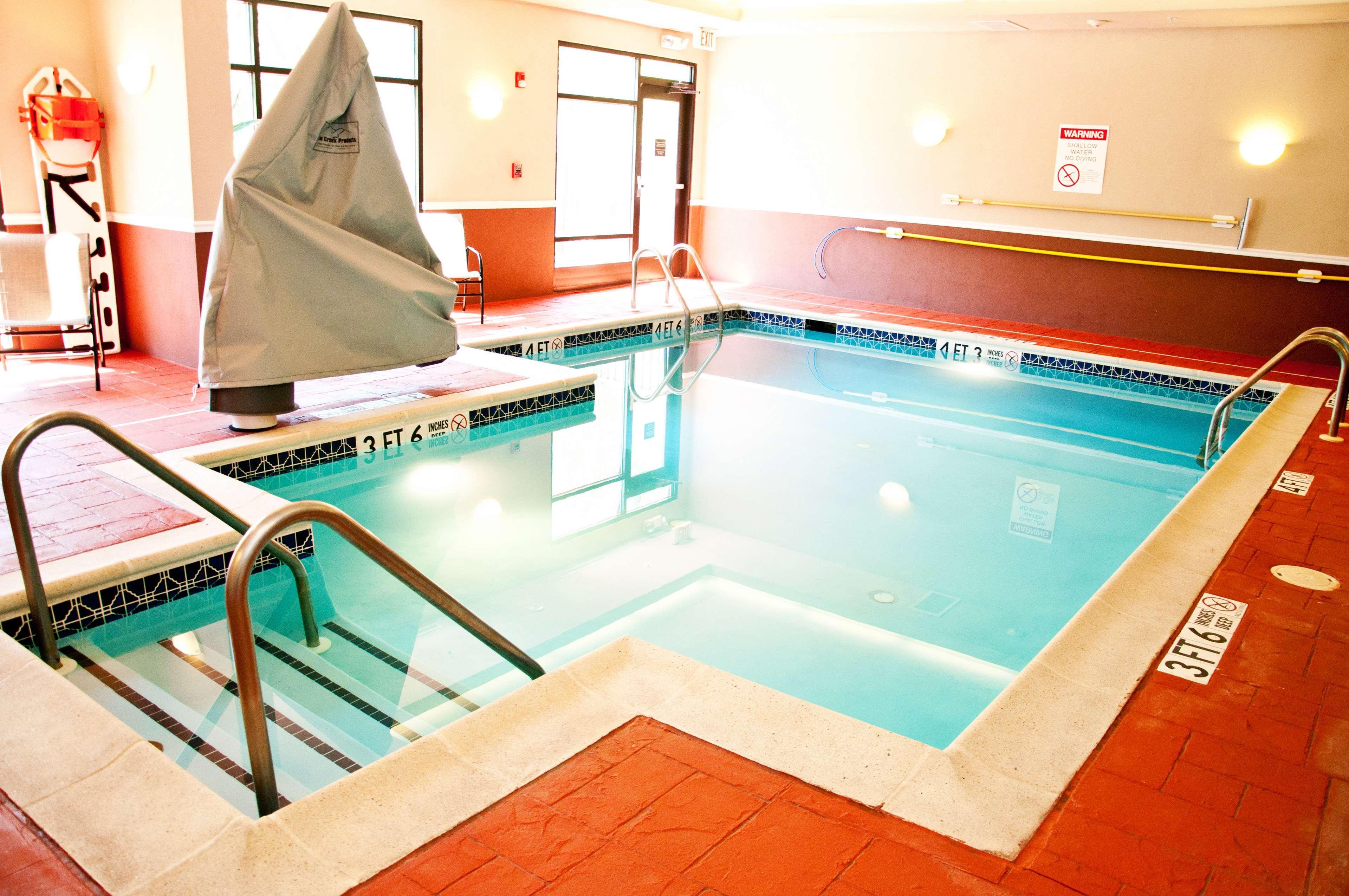 Warrington Hampton Inn Doylestown מראה חיצוני תמונה