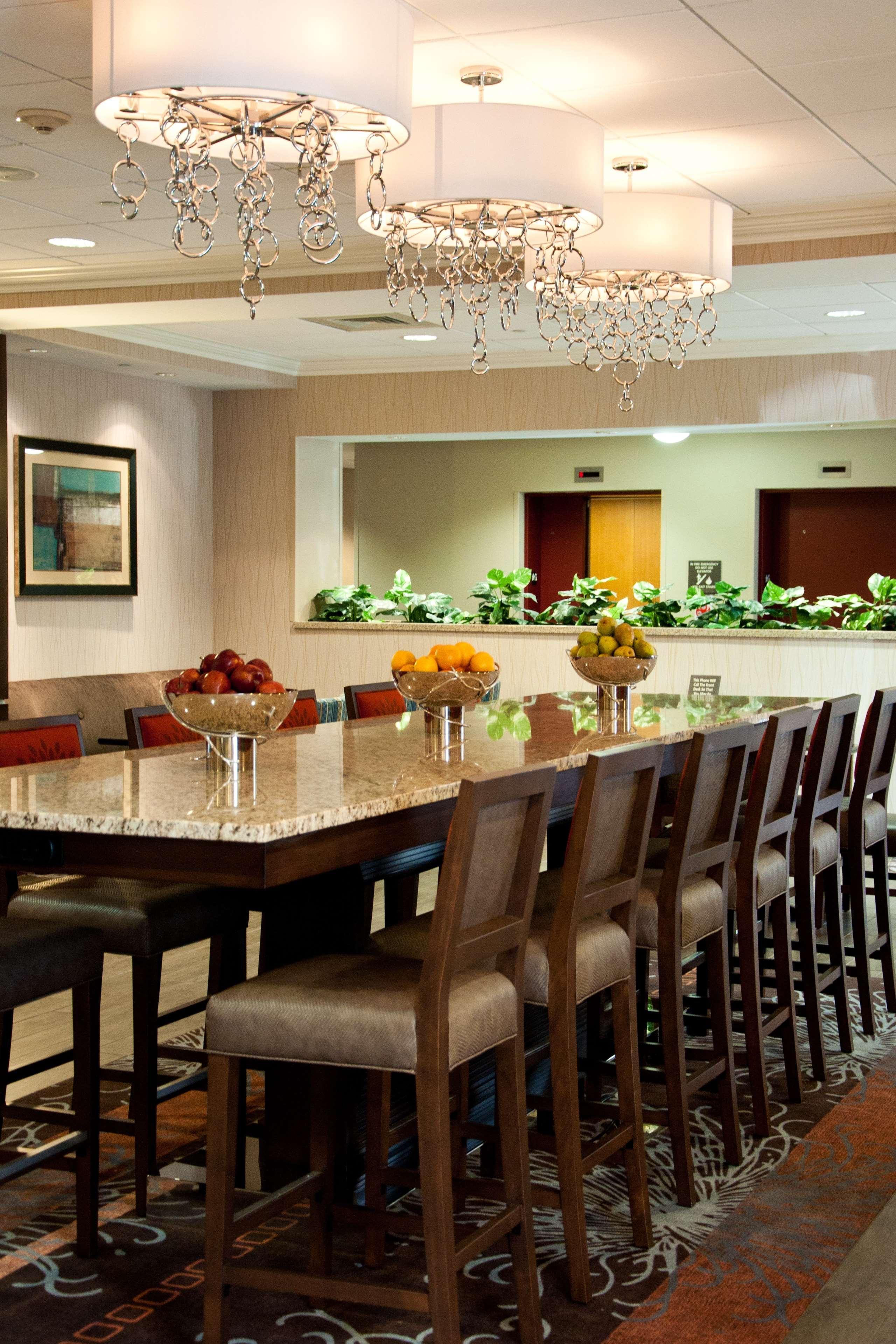 Warrington Hampton Inn Doylestown מראה חיצוני תמונה