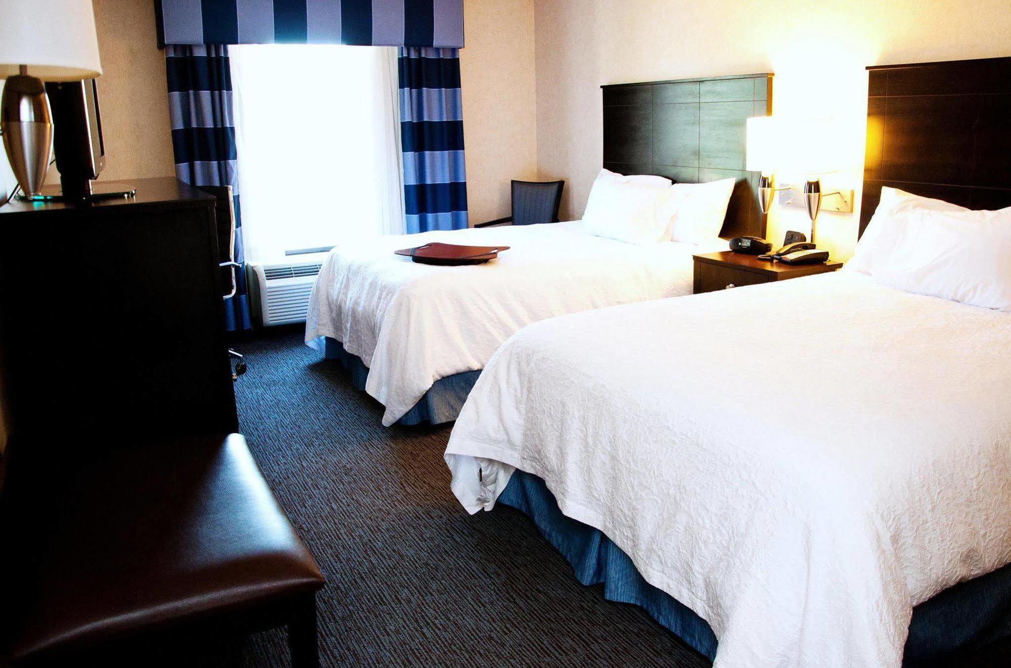 Warrington Hampton Inn Doylestown מראה חיצוני תמונה